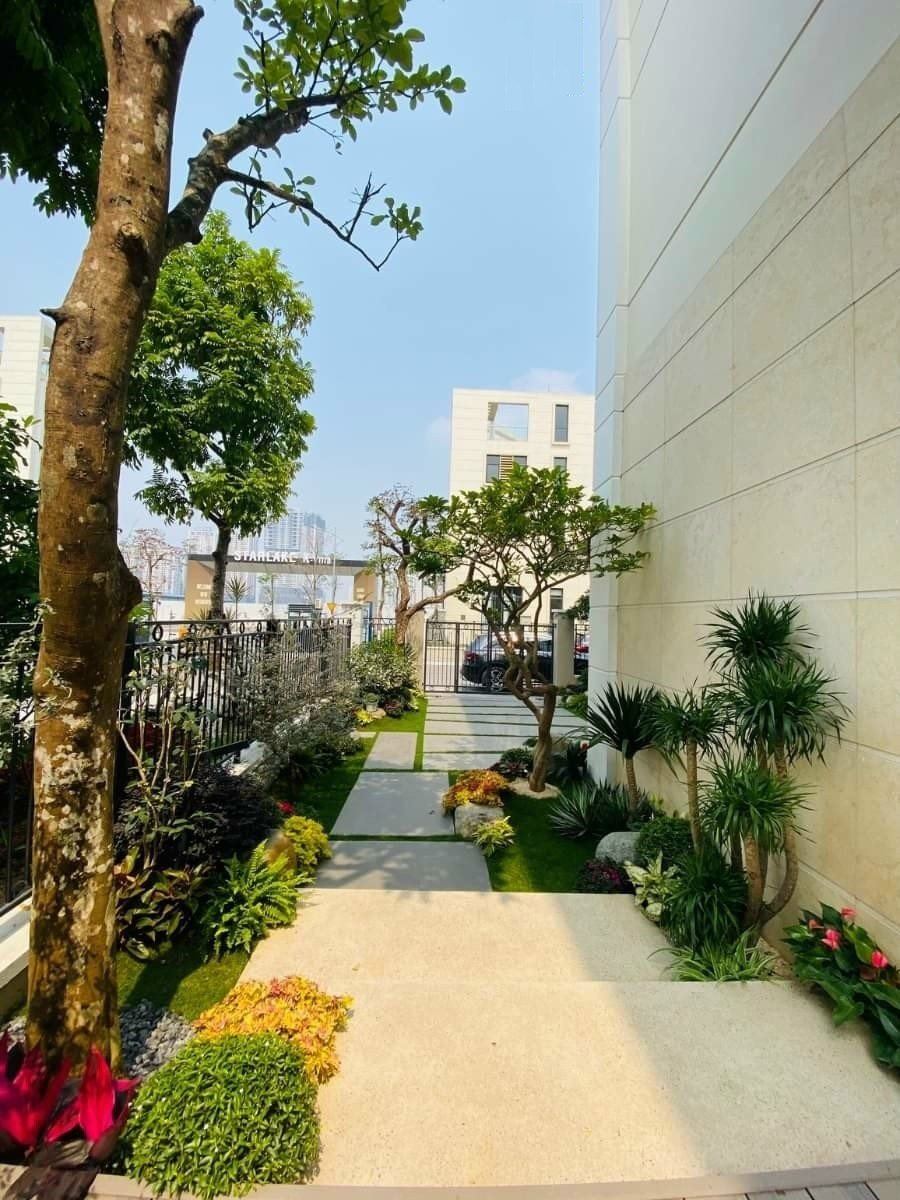 Vườn biệt thư